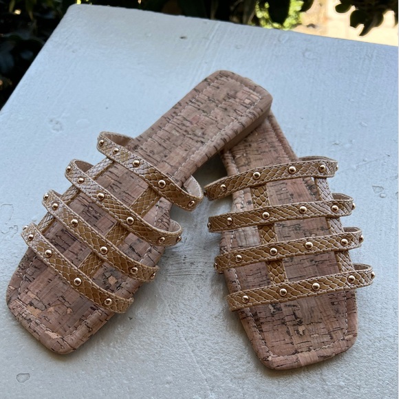 New beautiful cork sandals - Picture 3 of 4